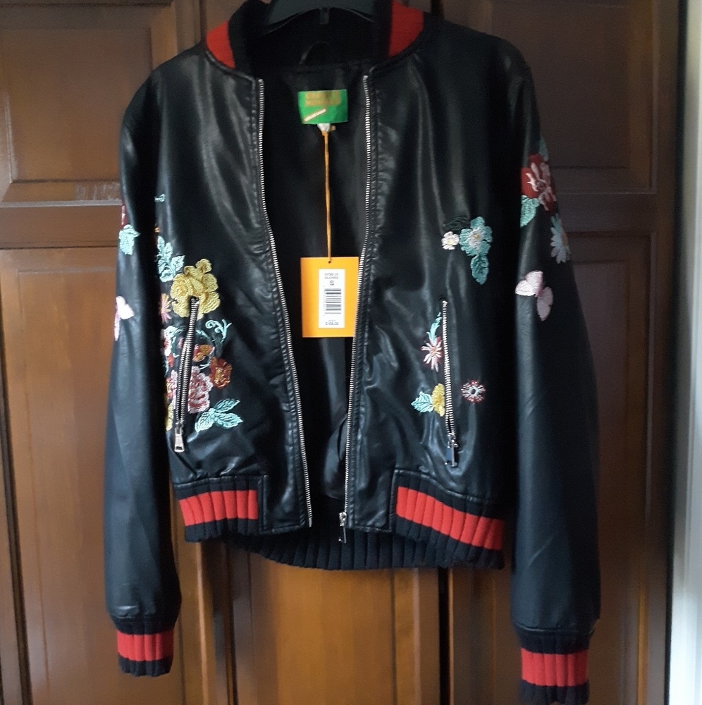 Faux Leather Beautiful Floral Jacket! New w/ tags!